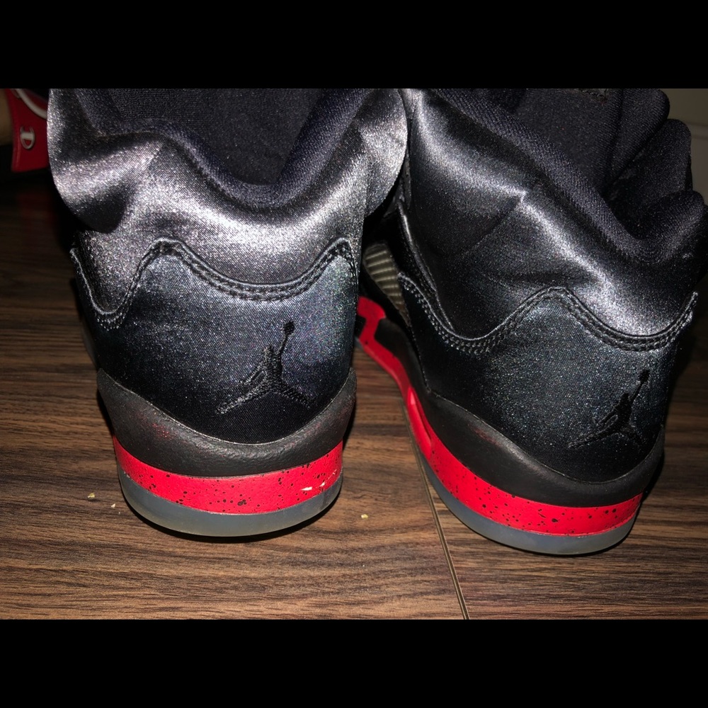 Jordan 5s - Picture 2 of 4